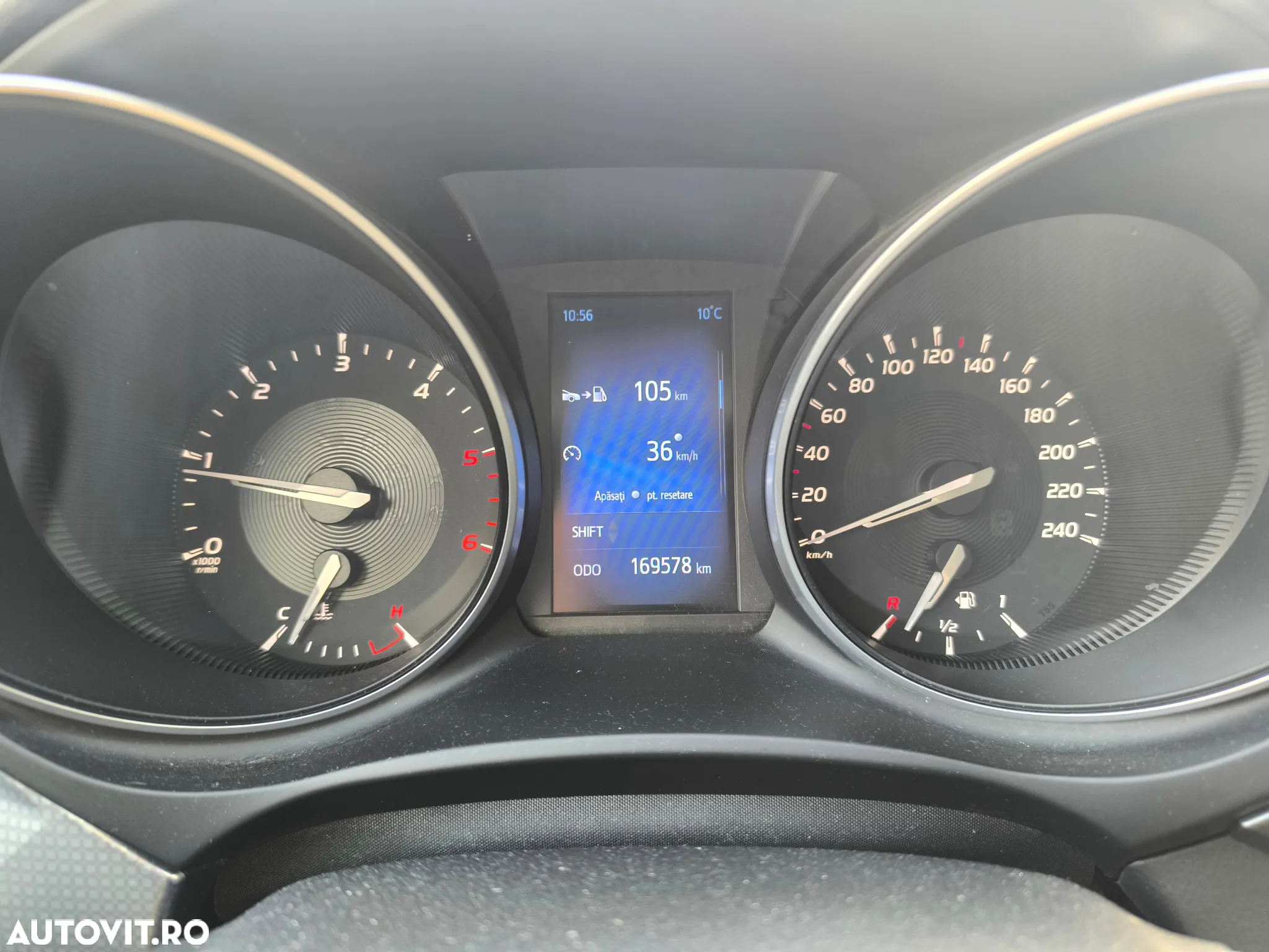 Toyota Avensis Touring Sports 2.0 D-4D Business Edition - 12