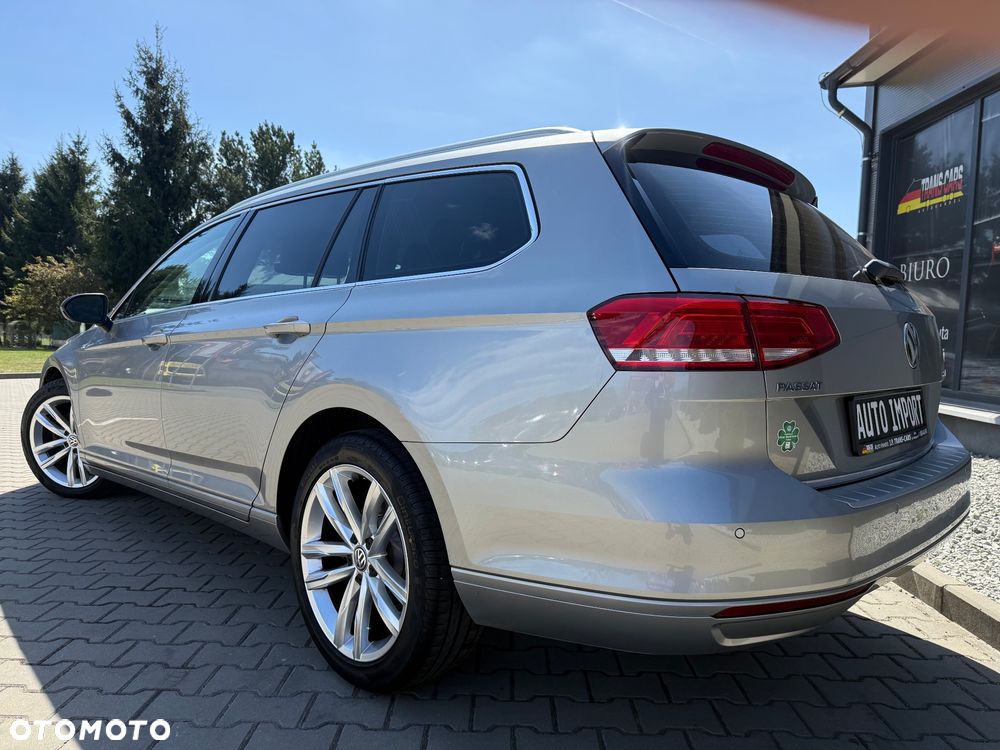 Volkswagen Passat 2.0 TDI (BlueMotion Technology) DSG Highline - 4