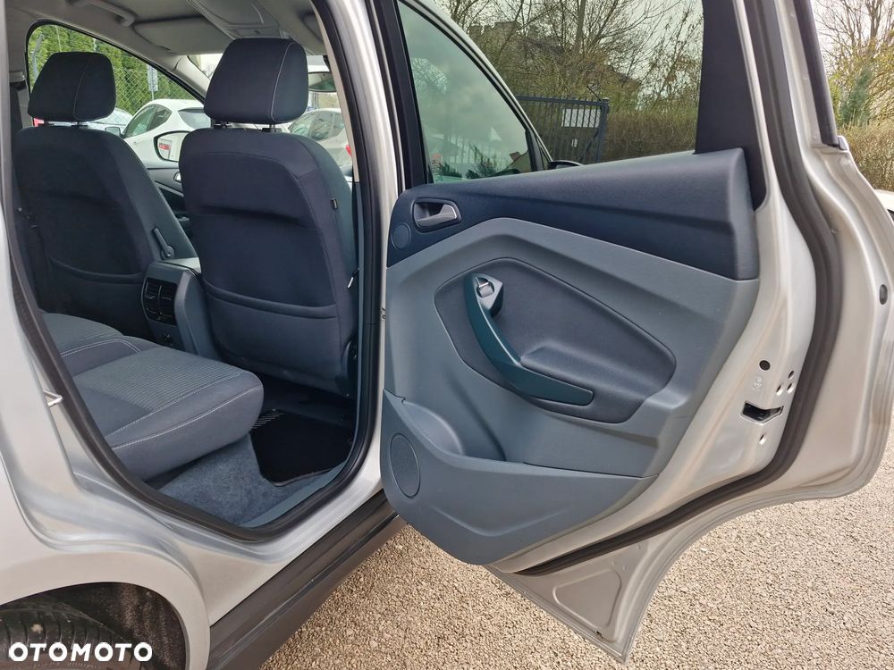 Ford C-MAX 1.6 EcoBoost Start-Stop-System Titanium - 17