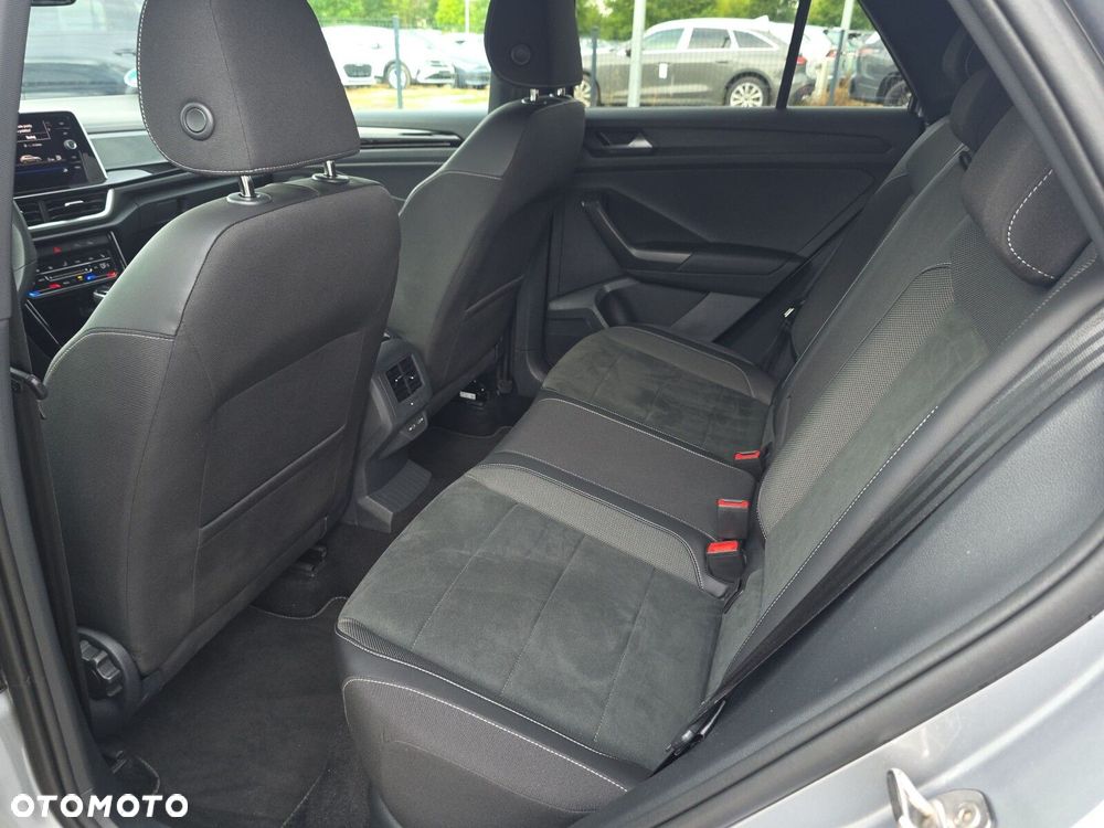 Volkswagen T-Roc 1.5 TSI R-Line DSG - 13