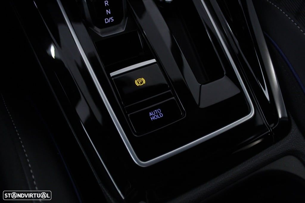 VW Golf Variant 1.5 eTSI R-Line DSG - 30