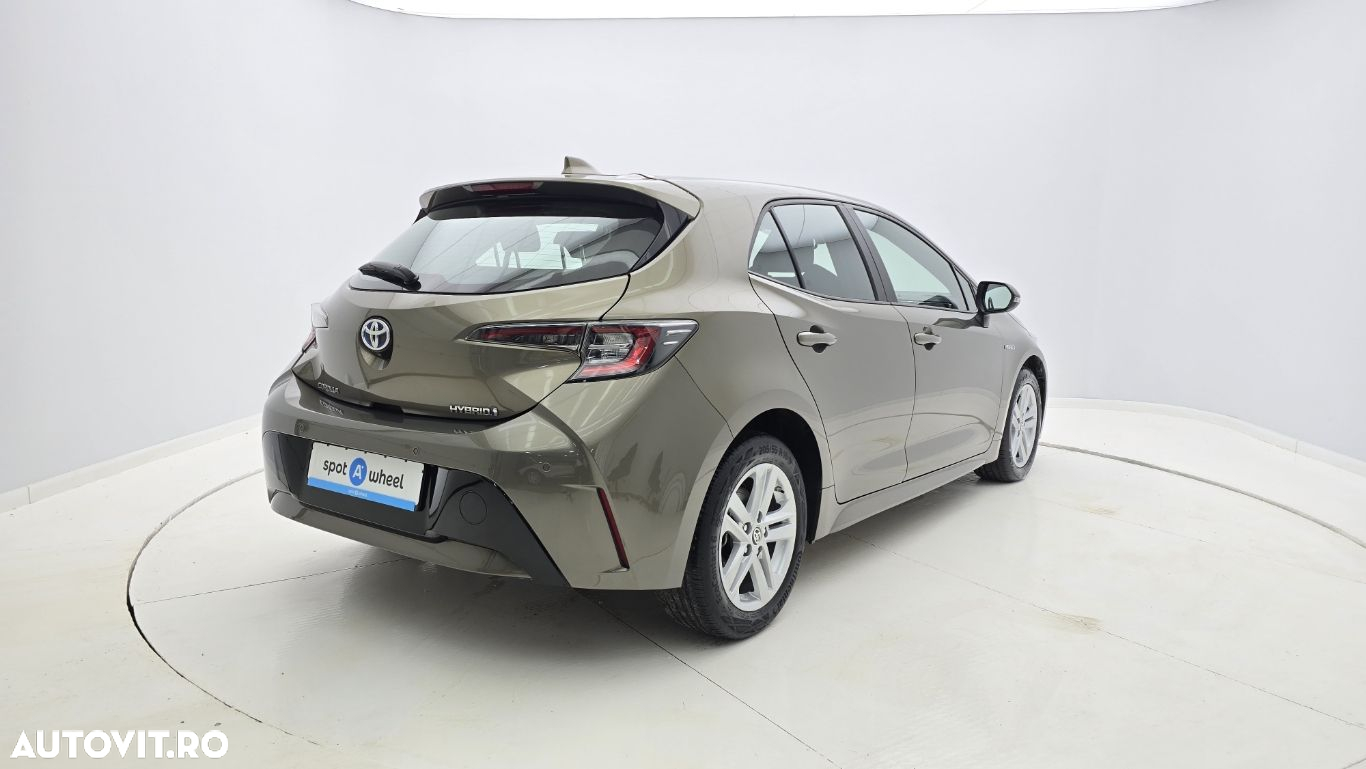 Toyota Corolla - 6