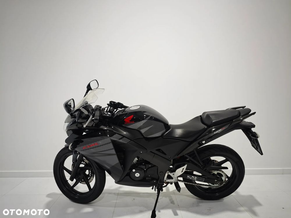 Honda CBR - 4