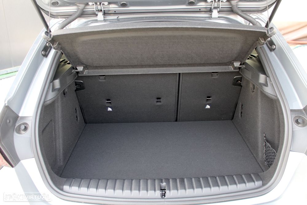 BMW 118 d Pack Desportivo M - 5