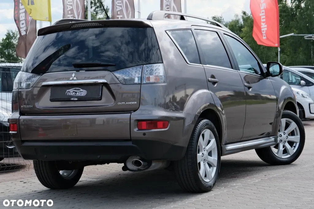 Mitsubishi Outlander 2.0 2WD - 14