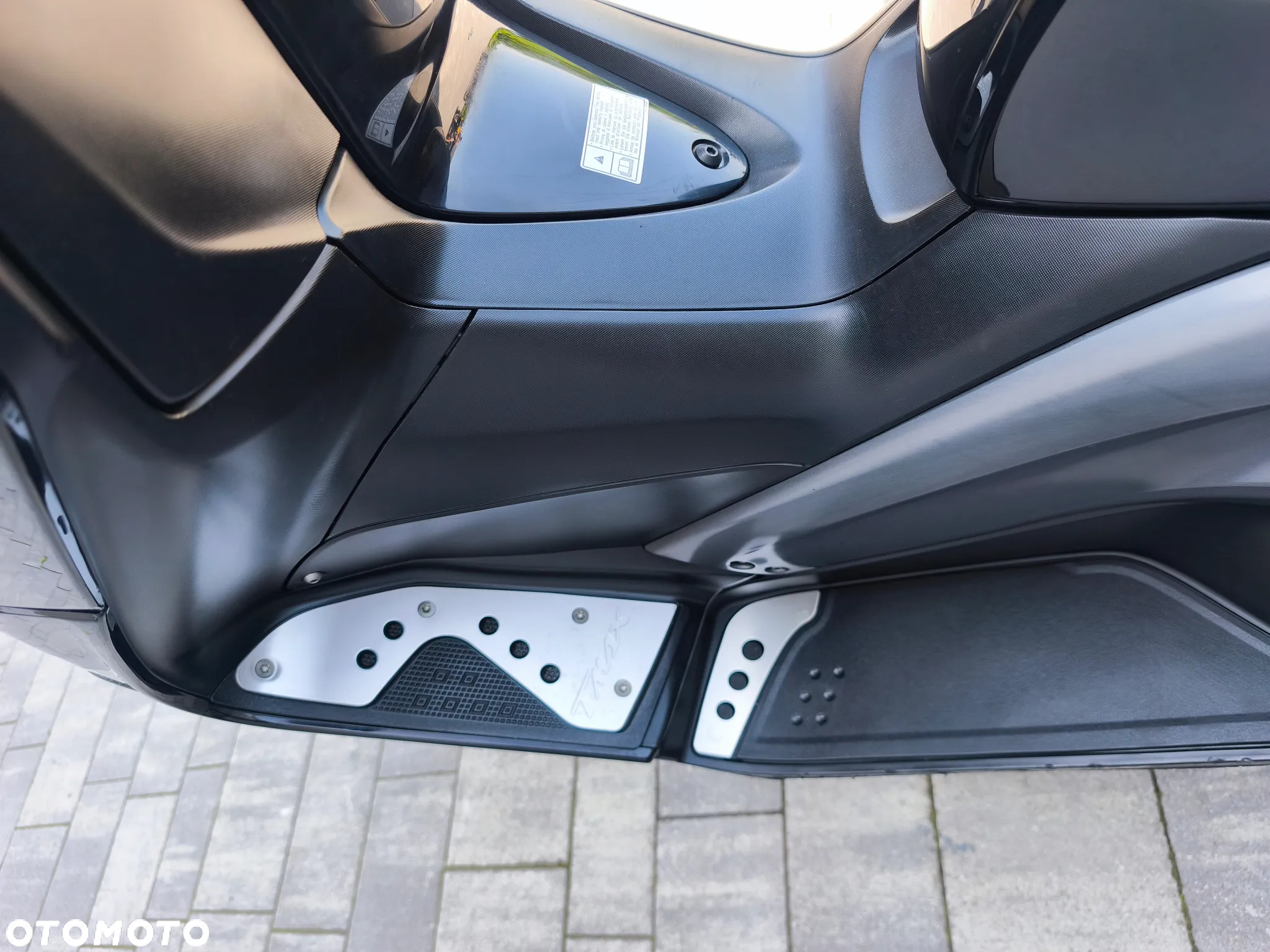 Yamaha Tmax - 13