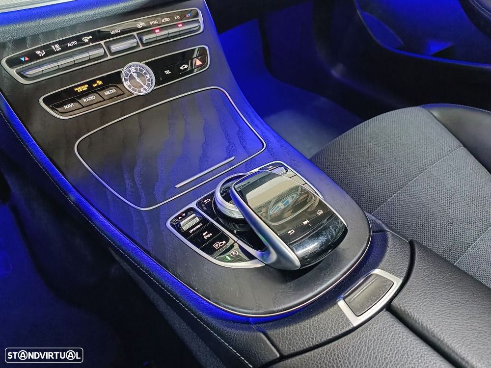 Mercedes-Benz E 220 d AMG Line - 10