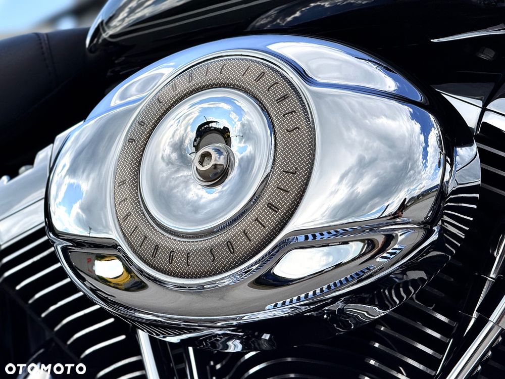 Harley-Davidson Softail Heritage Classic - 37