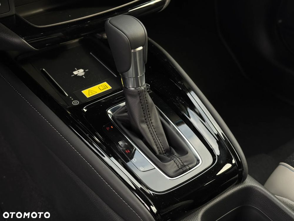 Honda HR-V 1.5 i-MMD Advance Style CVT - 18