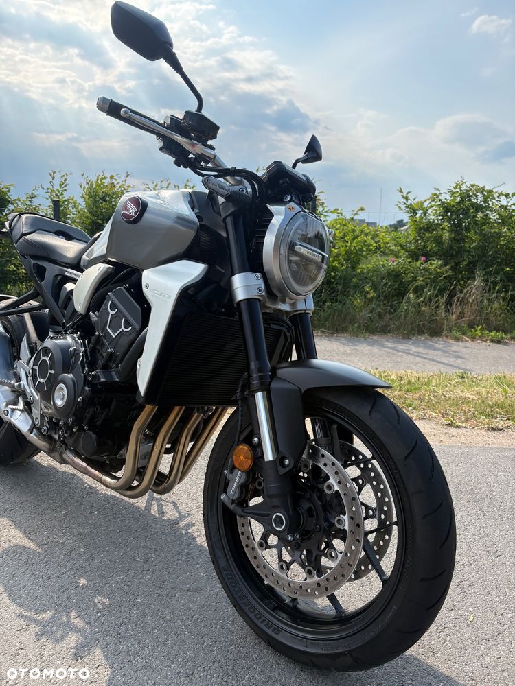 Honda CB - 7