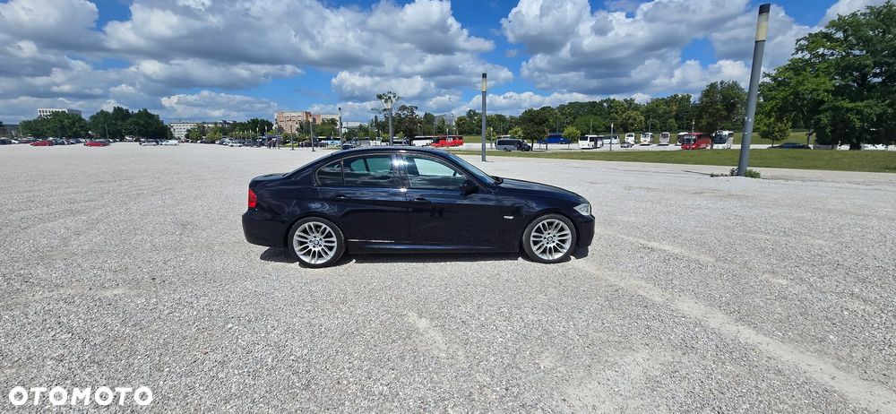 BMW Seria 3 320i - 6