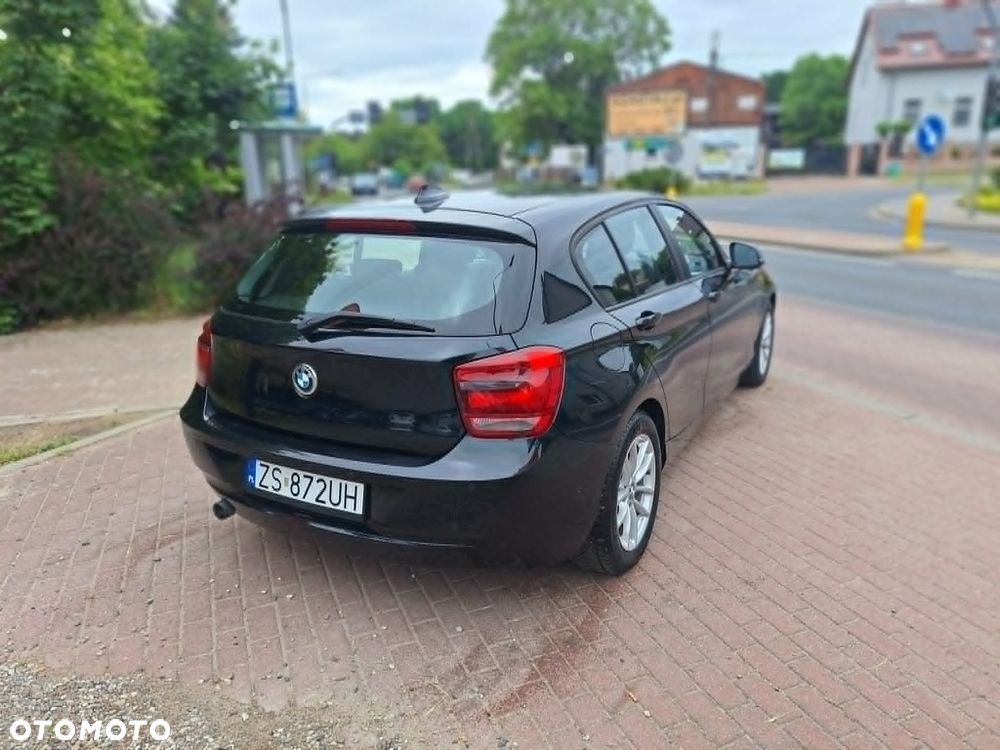 BMW Seria 1 116d DPF - 8