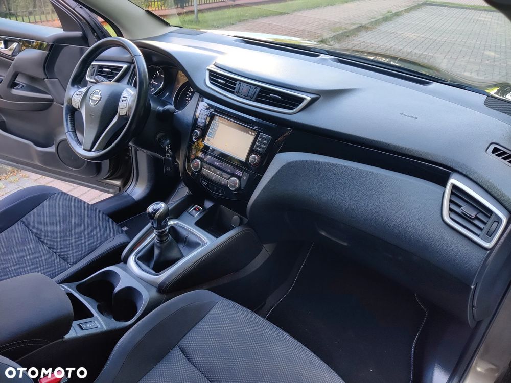 Nissan Qashqai 1.6 dCi 360 S&S - 24