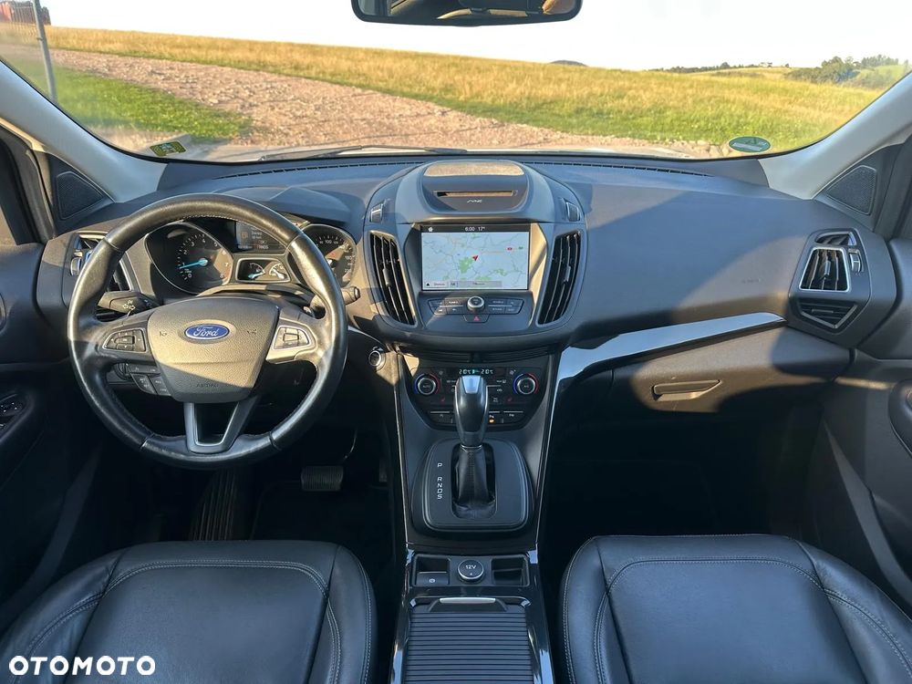 Ford Kuga 1.5 EcoBoost 4x4 Titanium - 12