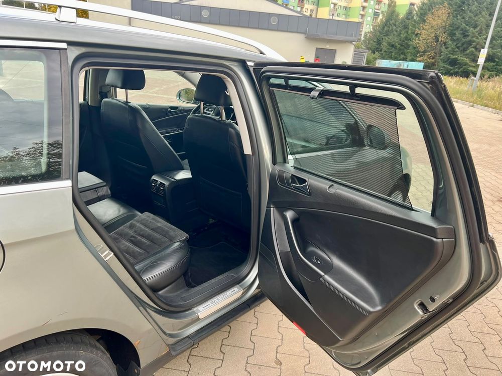 Volkswagen Passat - 17