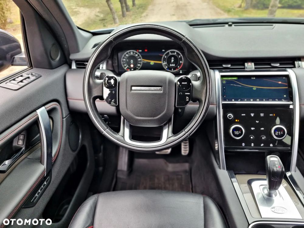 Land Rover Discovery Sport P200 R-Dynamic SE - 28