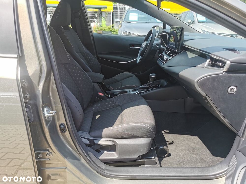 Toyota Corolla 1.8 Hybrid Comfort - 6