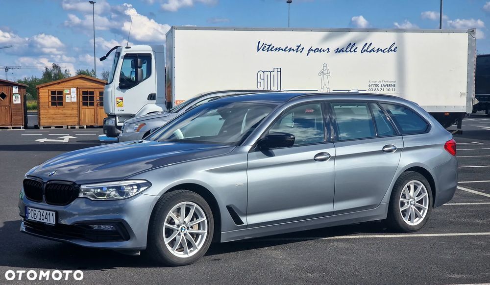 BMW Seria 5 525d Sport Line - 1