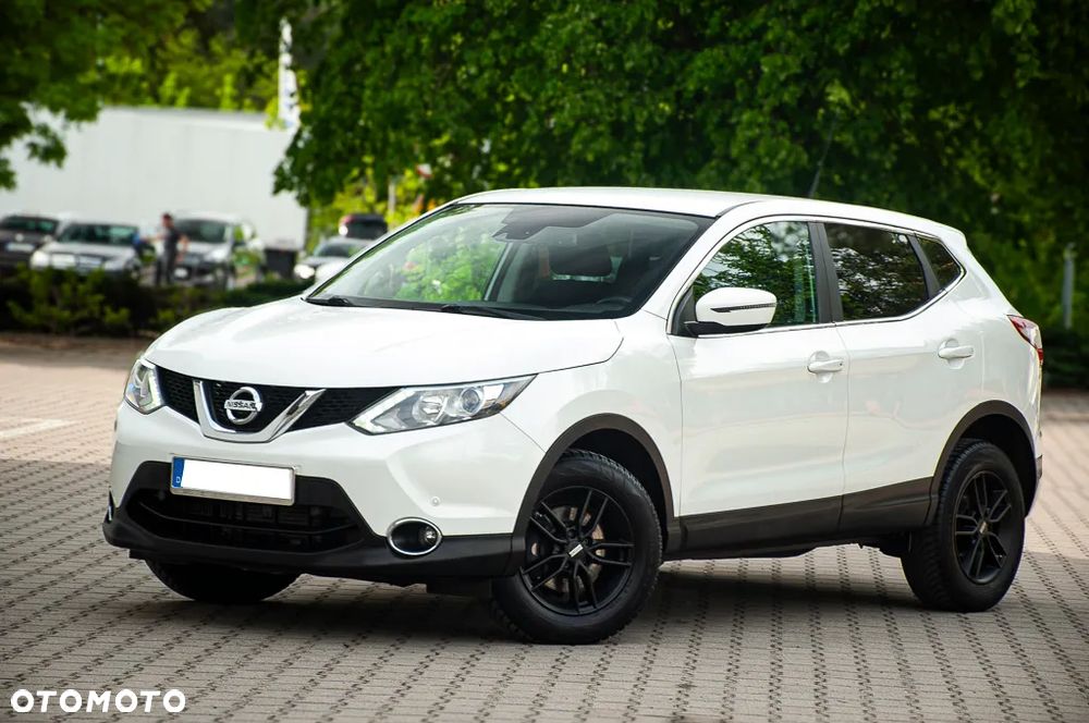 Nissan Qashqai 1.2 DIG-T Xtronic N-Vision - 6