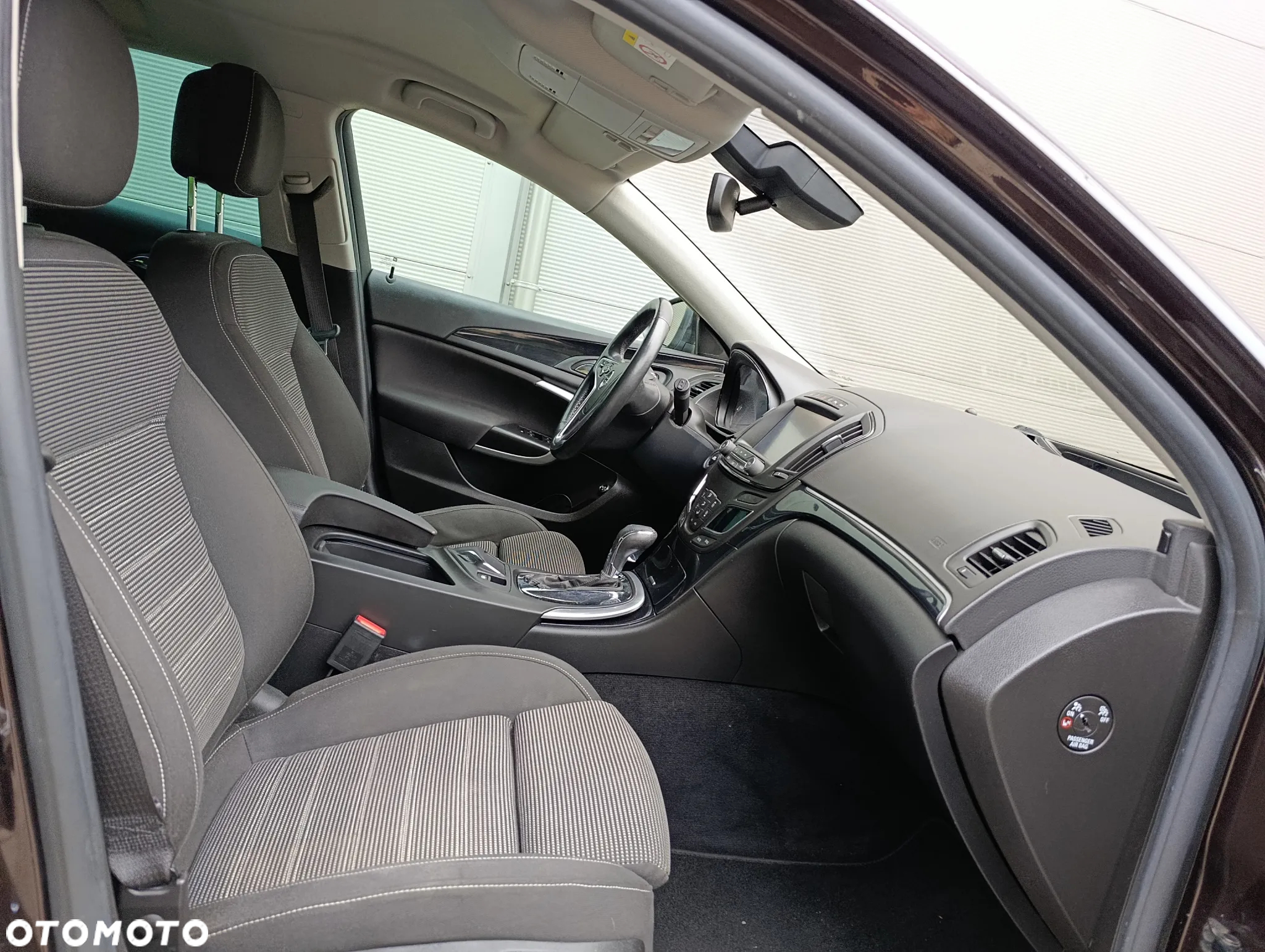Opel Insignia 2.0 Bi Turbo CDTI 4x4 Country Tourer - 25