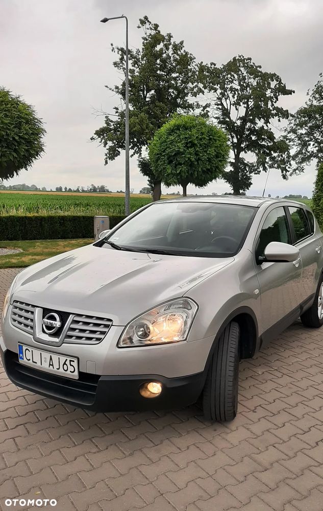 Nissan Qashqai 1.6 Tekna - 1