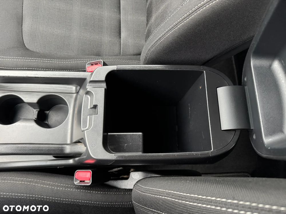 Kia Sportage 1.6 GDI M 2WD - 22