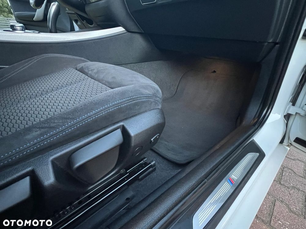 BMW Seria 1 118i M Sport - 5