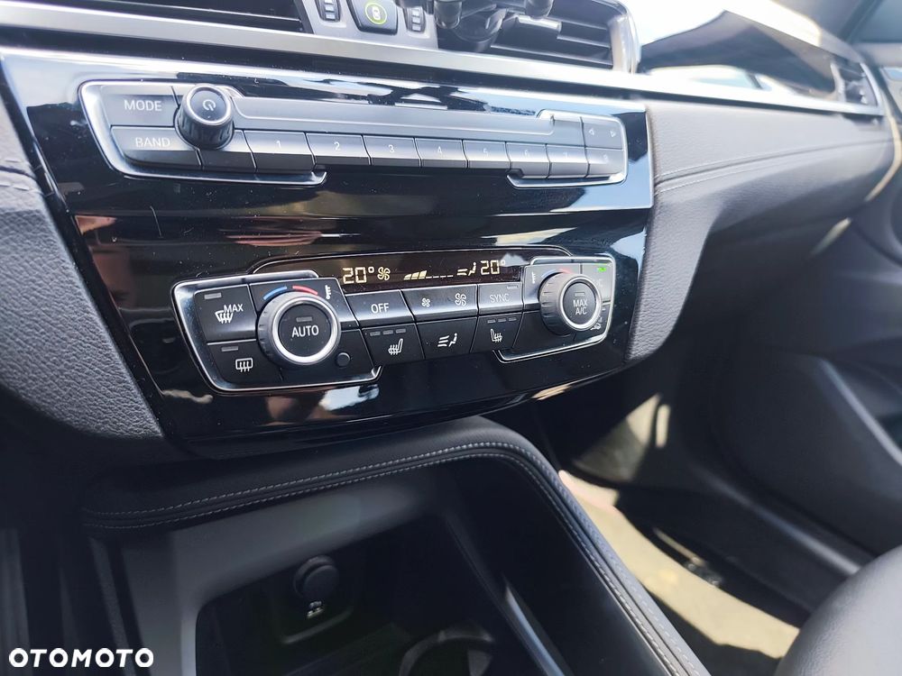 BMW X1 - 11