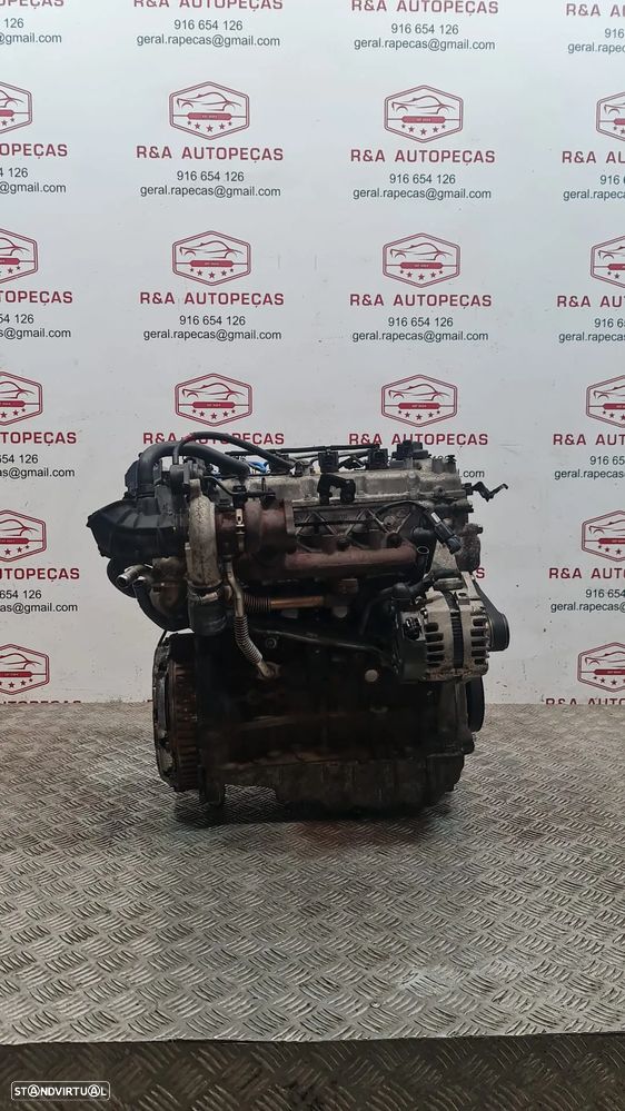 Motor Completo HYUNDAI i30 1.6 CRDi 116cv Ref D4FB - 4
