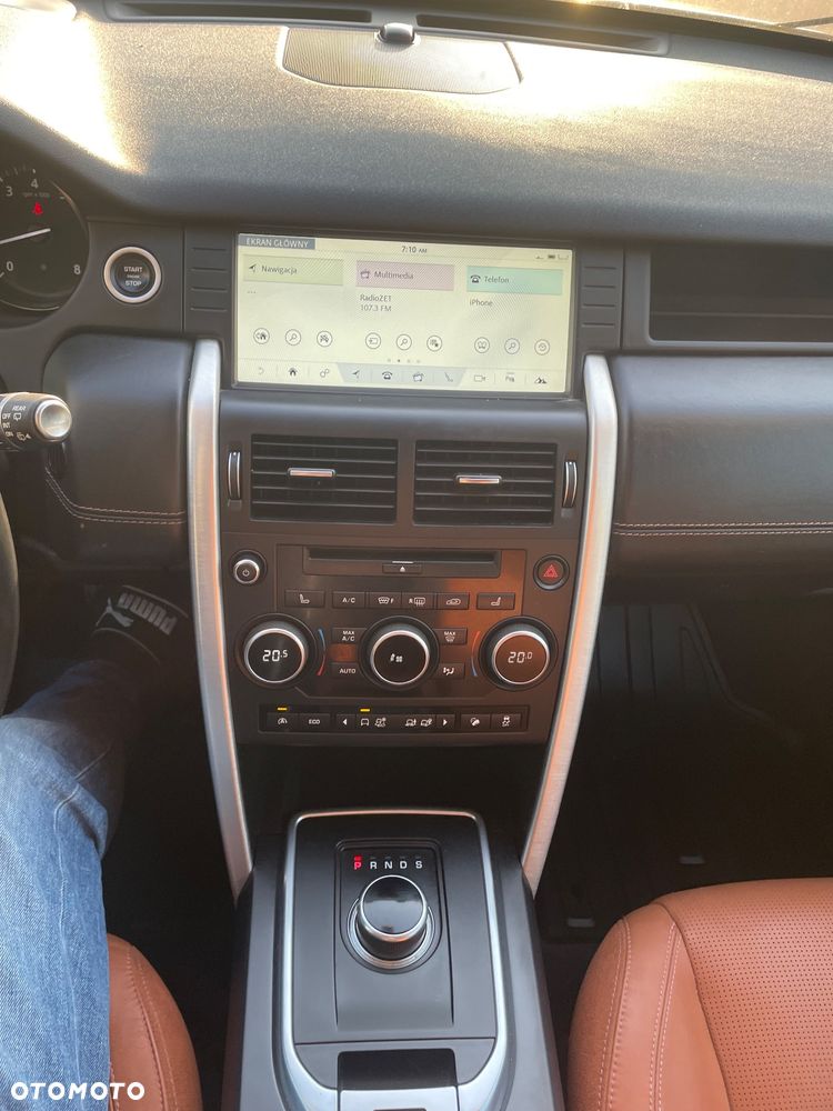 Land Rover Discovery Sport - 37