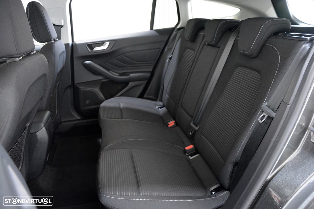 Ford Focus SW 1.0 EcoBoost Titanium - 10