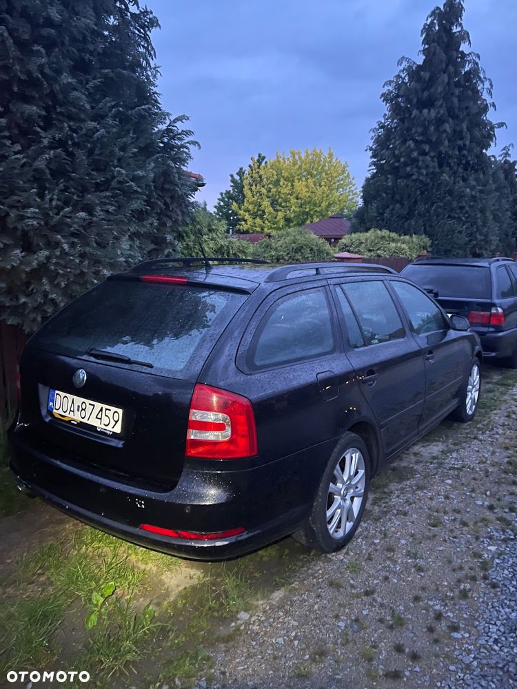 Skoda Octavia 2.0 TFSI RS - 2