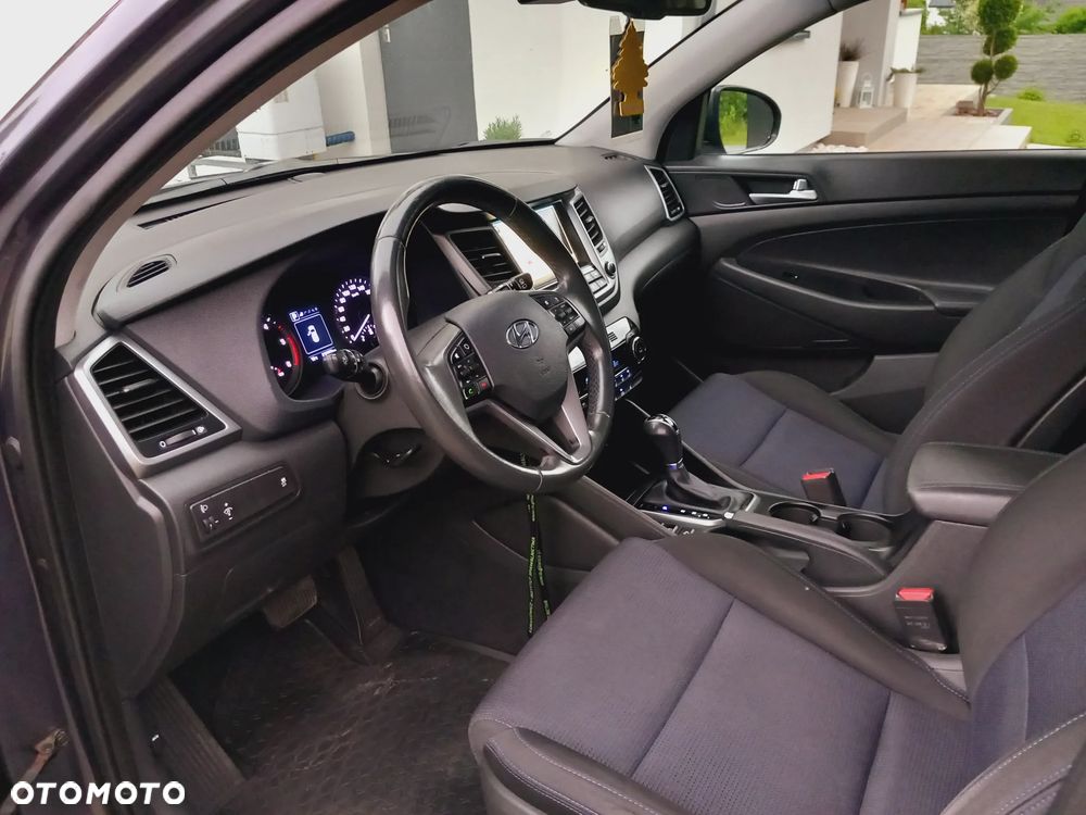 Hyundai Tucson 1.7 CRDI BlueDrive Style 2WD DCT - 38