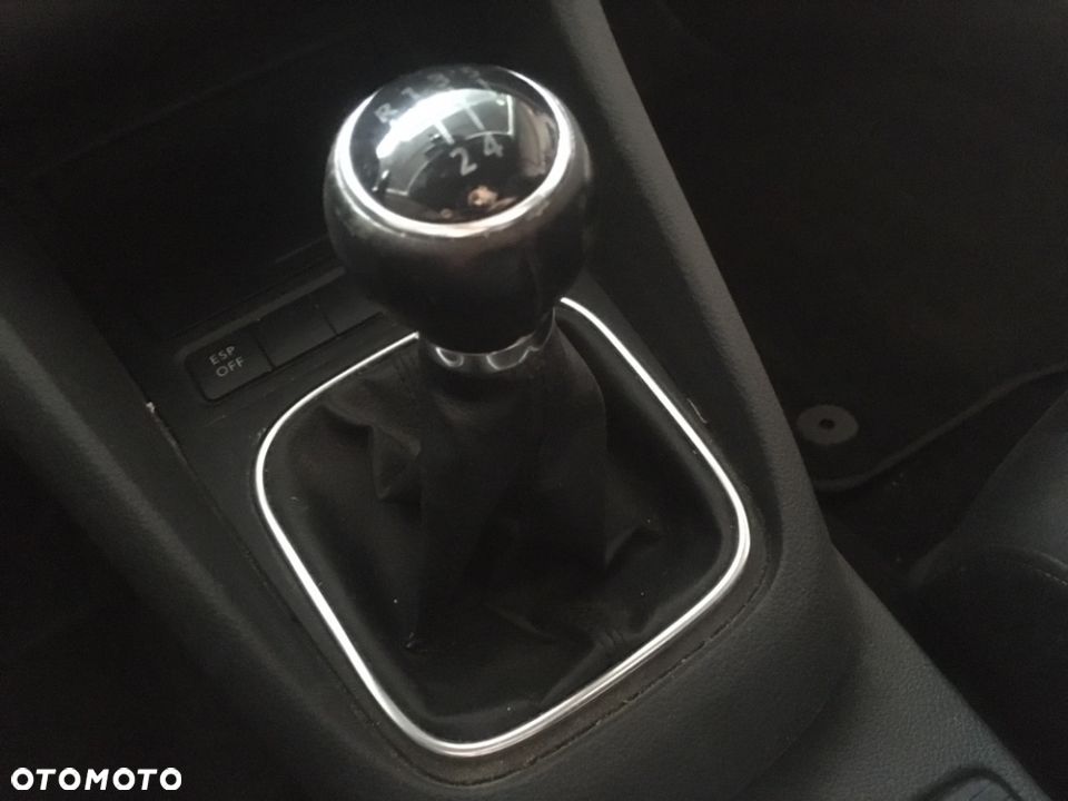 GAŁKA MIESZEK  VOLKSWAGEN GOLF IV - 2