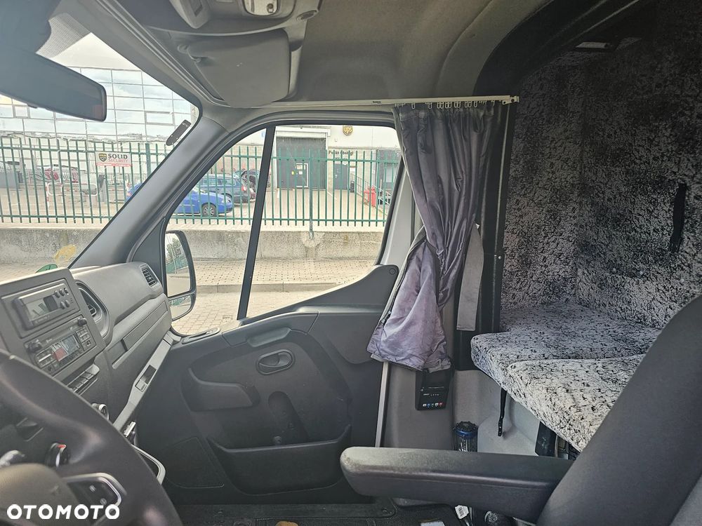 Renault Master - 15