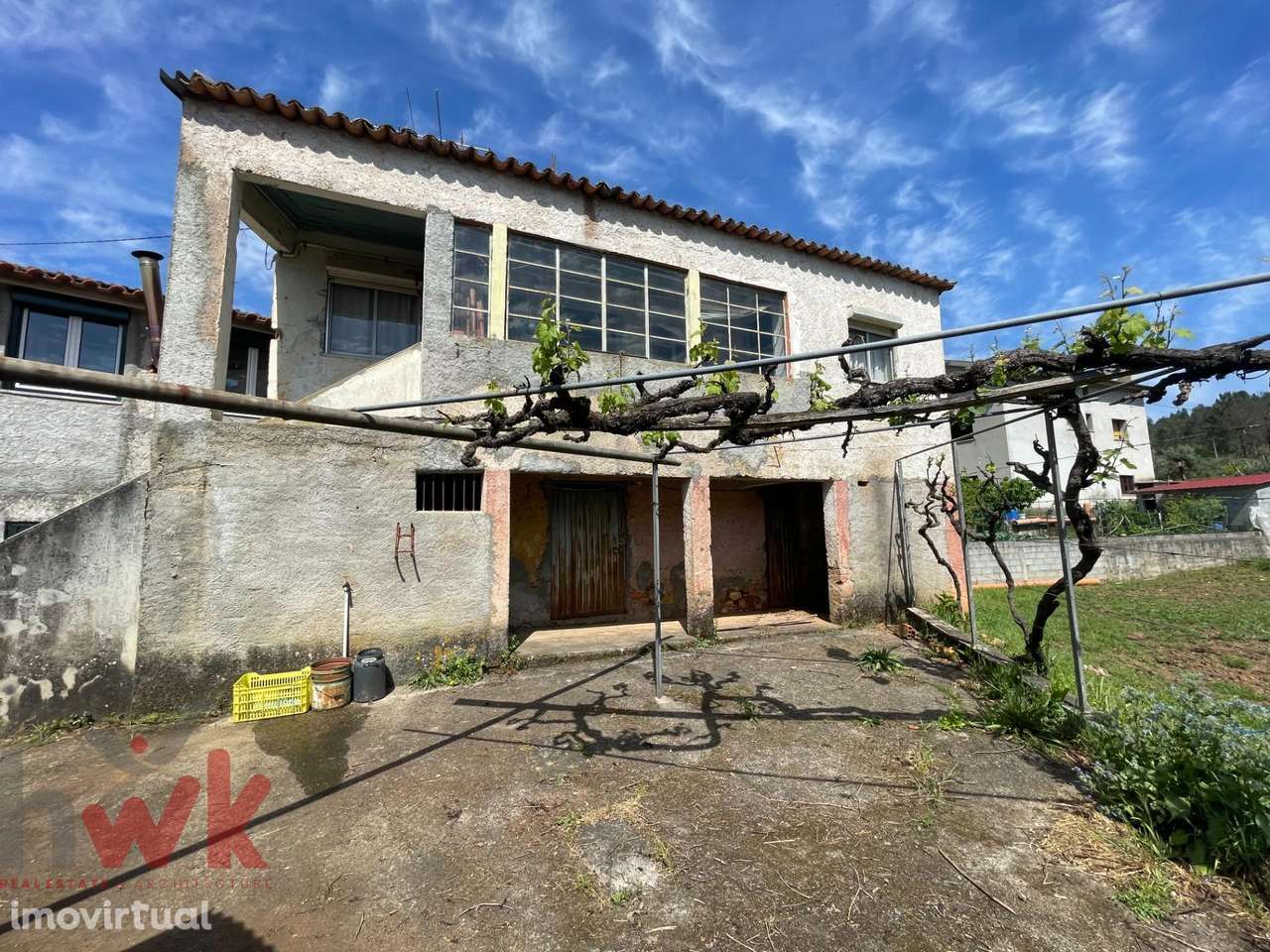 Moradia T3 em Pedra com Terreno e anexos no Sarzedo - Grande imagem: 2/31