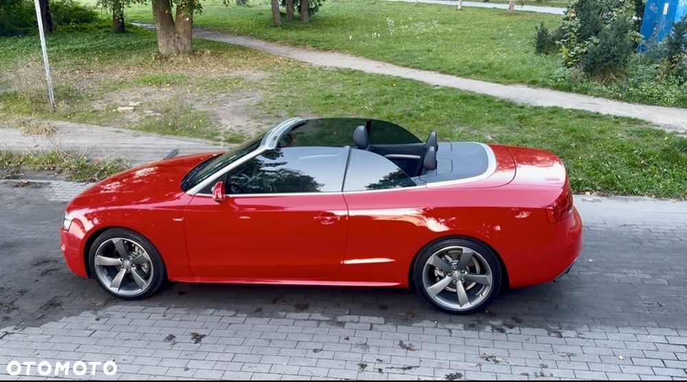 Audi A5 Cabrio - 36