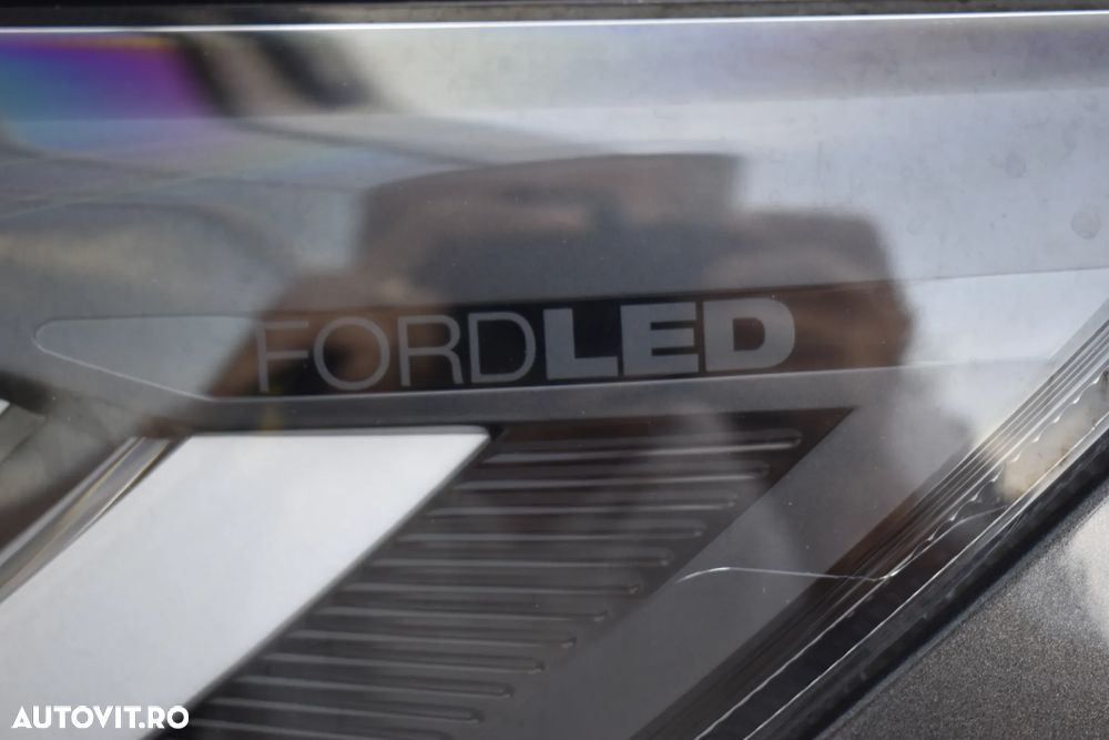Ford Focus 1.5 EcoBlue 8AT Titanium - 40