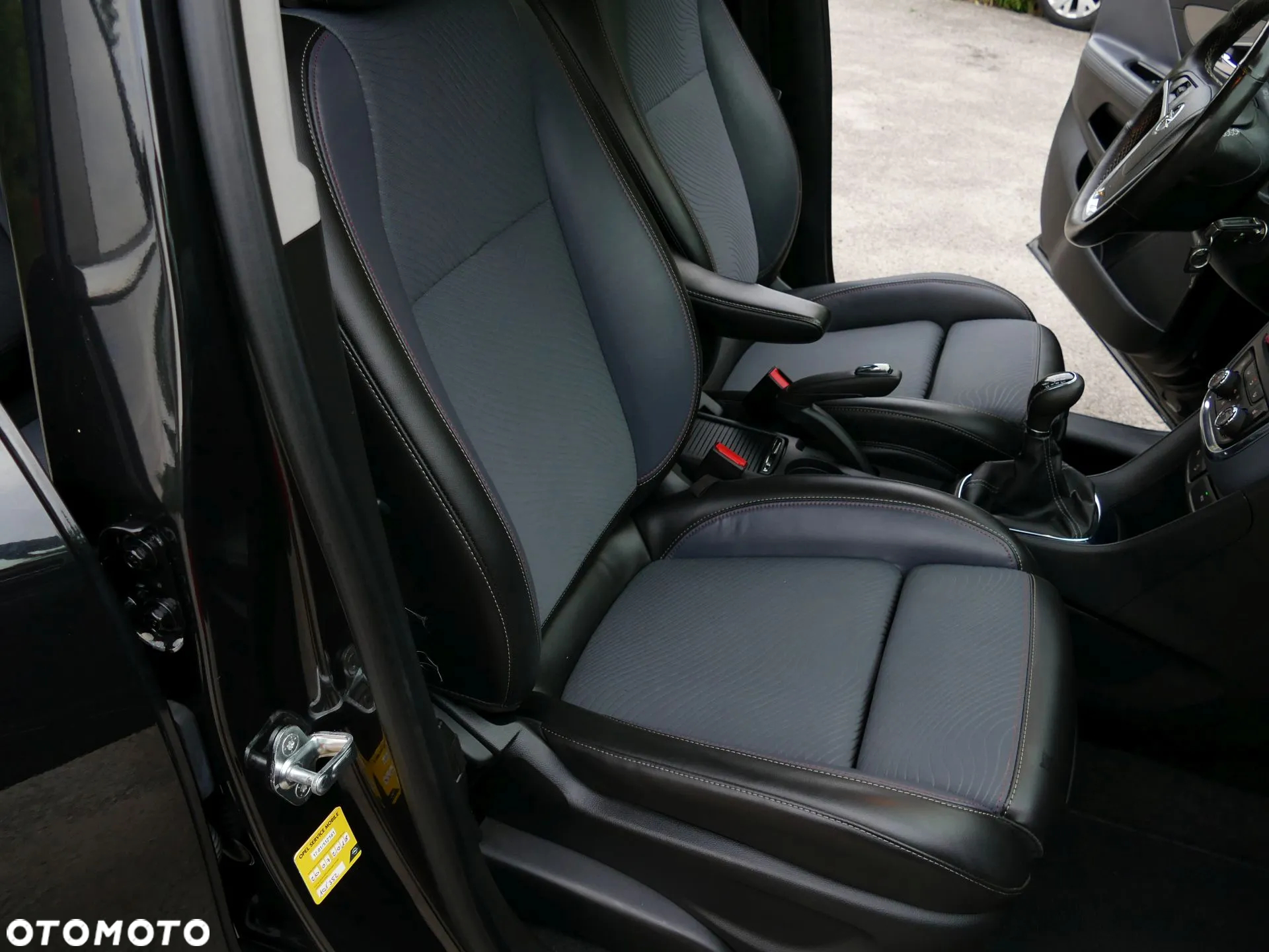 Opel Mokka 1.4 T Cosmo S&S 4x4 - 25