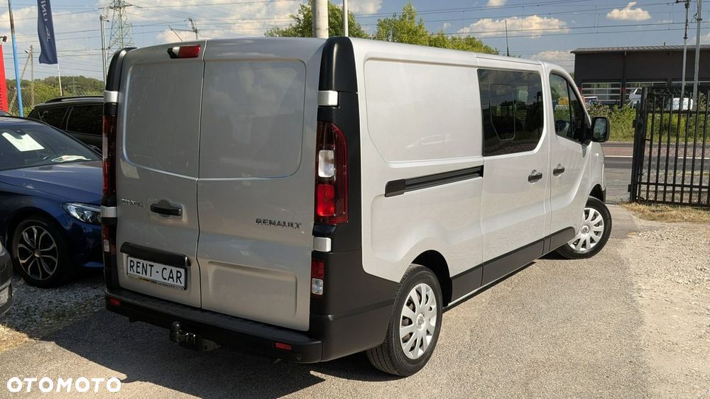 Renault Trafic - 12