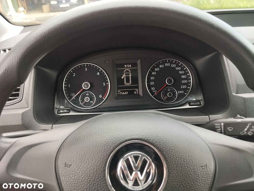 Volkswagen Caddy Maxi 2.0 TDI Trendline Mixt - 8