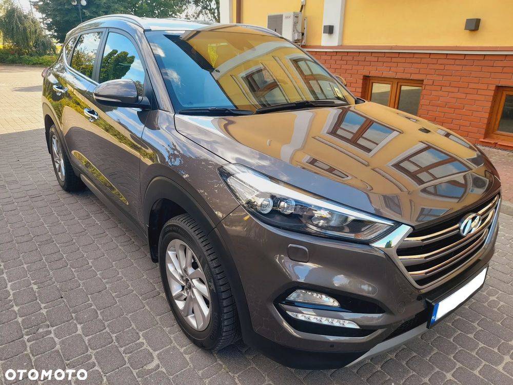 Hyundai Tucson - 2