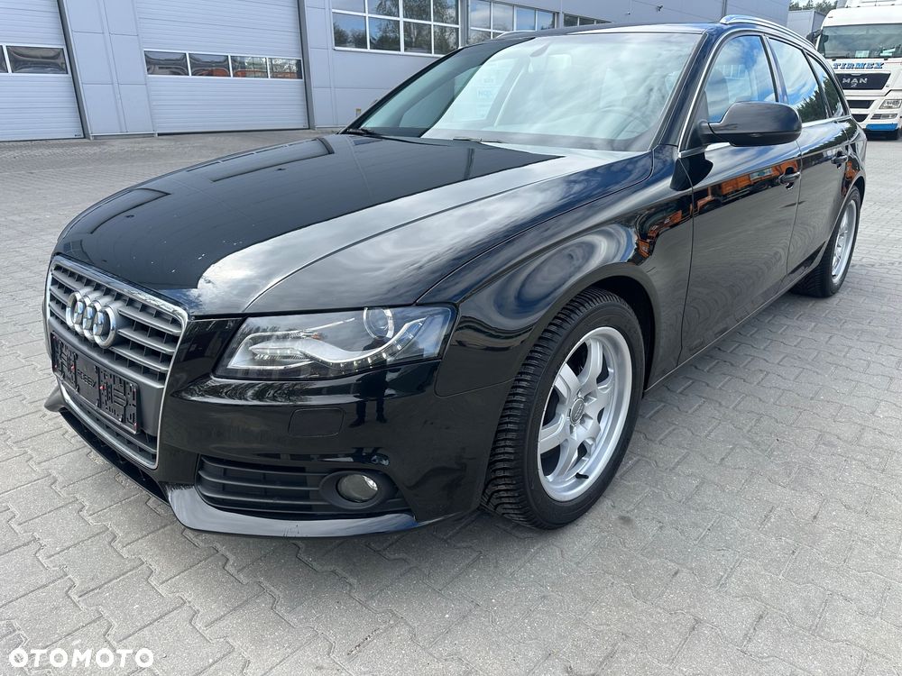 Audi A4 Avant - 23