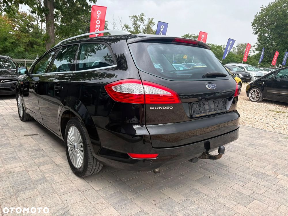Ford Mondeo - 8