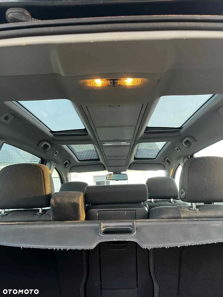 Opel Zafira 1.8 Sport - 10