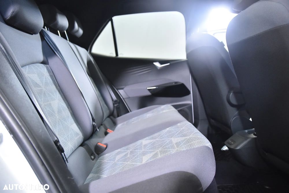 Volkswagen ID.3 - 11