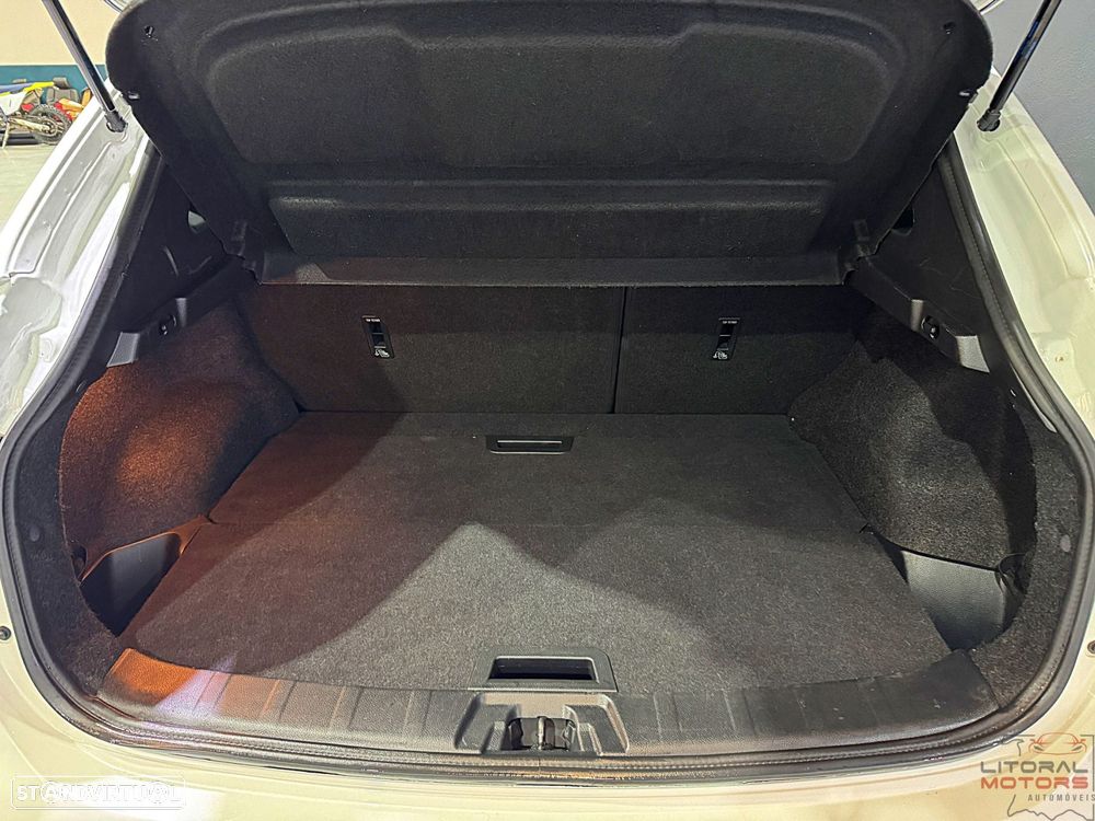 Nissan Qashqai 1.2 DIG-T Tekna Premium RS Xtronic - 10