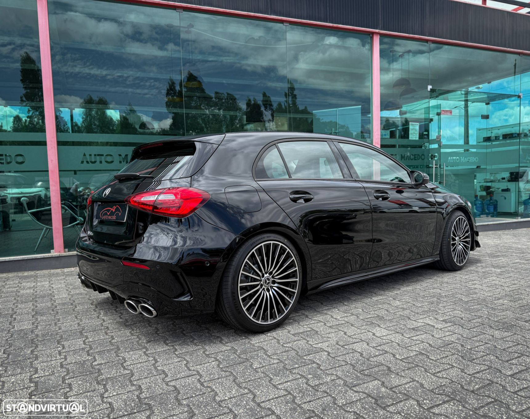 Mercedes-Benz A 250 e 8G-DCT - 24