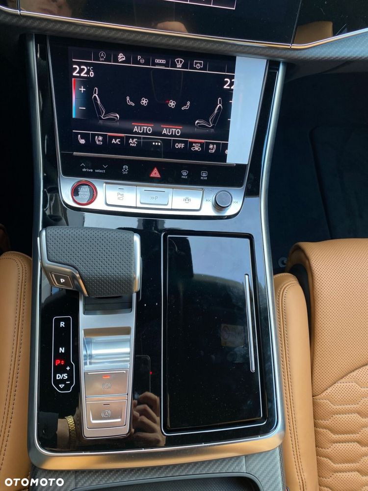 Audi RS Q8 - 18