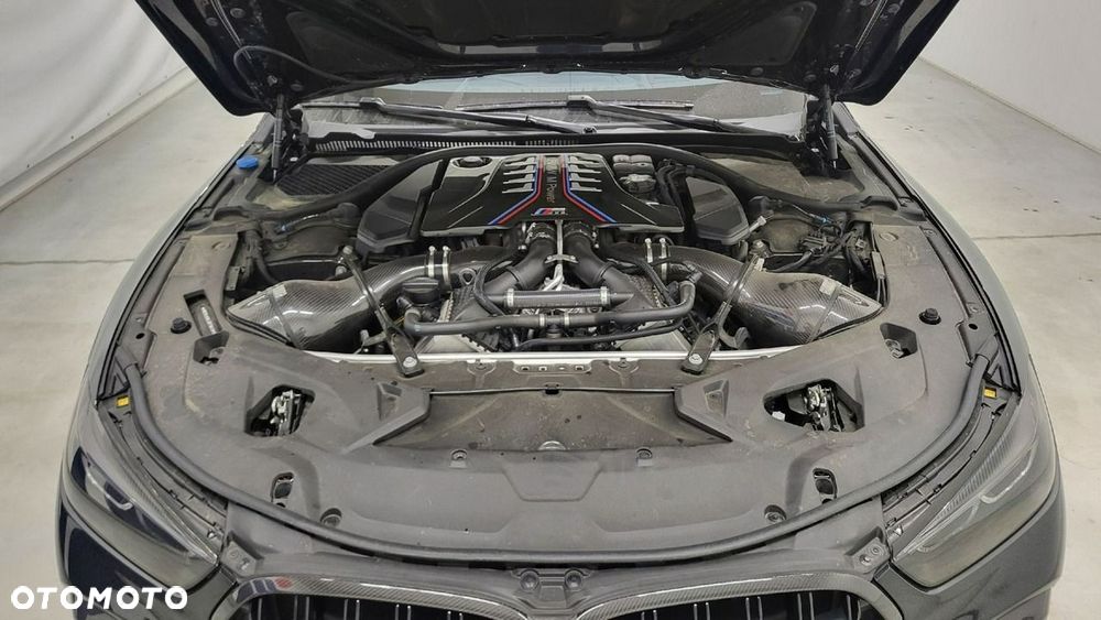 BMW M8 Competition - 28